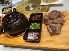小吊泉水牛肉-巷子里小酒馆(西三道街店)
