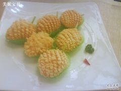 榴莲酥-唐宫海鲜舫