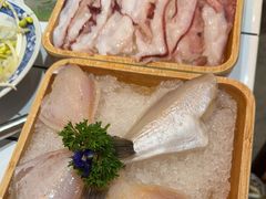 -旧街市鲜货老火锅(大光路店)