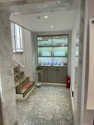 -咪咪专业脱毛连锁机构