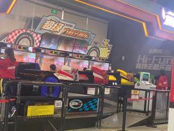 -嗨翻Hi-Fun竞技主题乐园·蹦床团建生日聚会(五棵松华熙店)