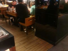 -呷哺呷哺(融创茂店)