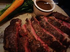 肉眼牛排配烤蔬菜-Bistro Les Lilas丁香花小酒馆