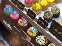 -Pier 21 (Terminal 21 Asok)