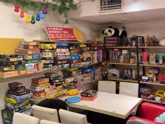 -谐音梗主机电玩·桌游·拼豆·团建轰趴馆(泛海名人店)