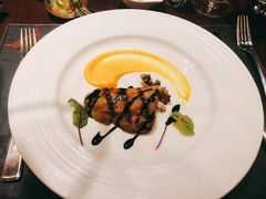 扒法国鲁吉鸭肝-恰餐厅及酒吧 CHAR Bar & Grill (北京丽都皇冠假日店)