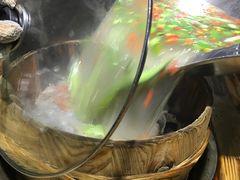 -秋语木桶鱼.酸菜鱼(开发区火车站店)