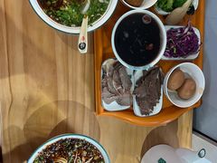 -兰河巷牛肉面(曲江店)