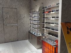 -木九十眼镜(嘉里中心店)