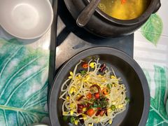 原味汽锅鸡-云海肴云南菜(曲江大悦城店)
