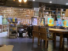 -魔方城市书房(中街益田店)