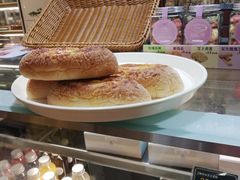 -Caidie Bakery采蝶轩(百越店)