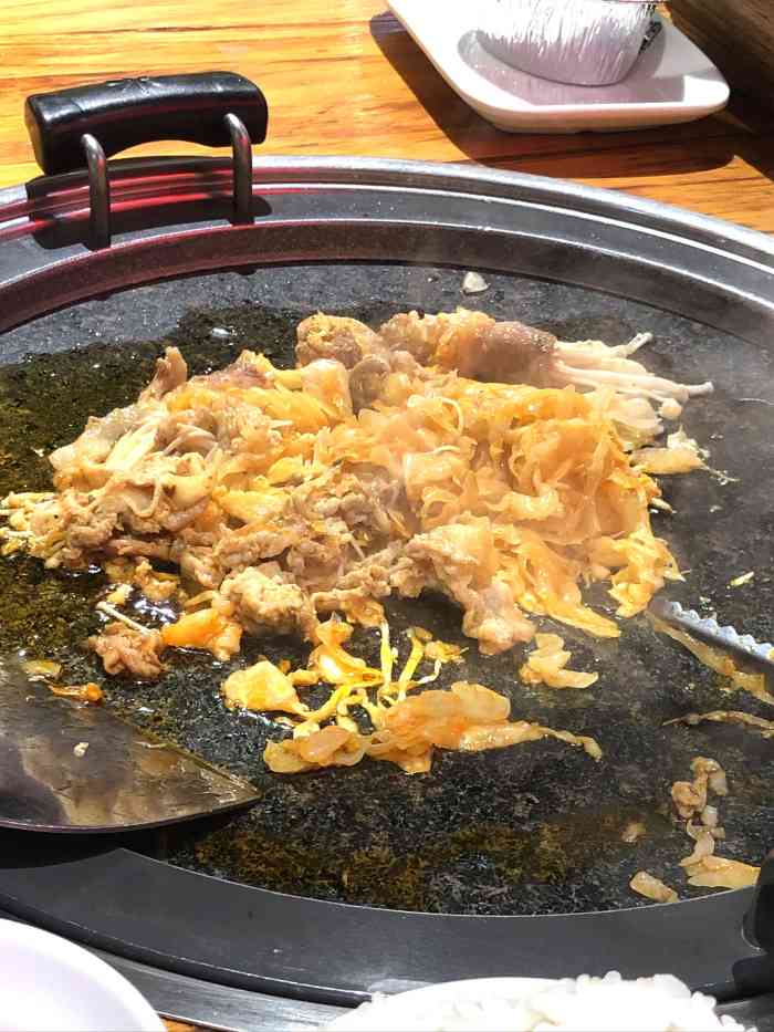 东北人烤肉之炻肉堂(人商店)-"挺好吃的!