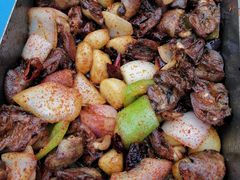 -老东镇啤酒屋海鲜加工·蒸汽海鲜·海鲜烧烤(台东店)