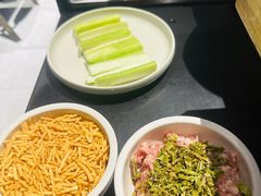 -牛牛和牛海鲜粥底火锅(长虹国际城店)
