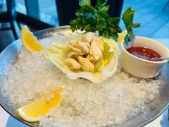 珍宝蟹配自制鸡尾酒调料-Wolfgang’s Steakhouse 沃夫冈牛排馆(上海白玉兰广场店)