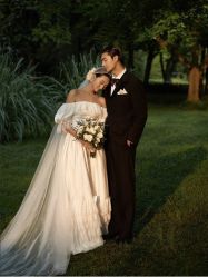 -易摄影婚纱摄影工作室