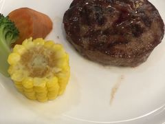 -斗牛士牛排餐厅(嘉里汇店)