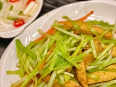 -鼎仔翅(龙湖公寓北区店)