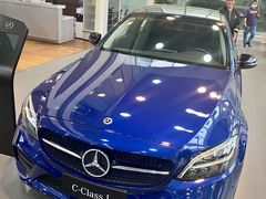 -上海德星奔驰(江杨南路店)