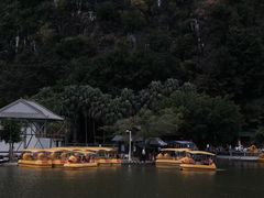 -星湖旅游景区七星岩