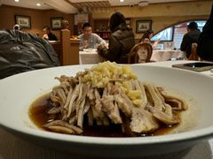 蒜泥白菜拌肚丝-老吉士酒家(天平路店)