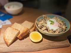 滇南杂菌配酸面包-山野板扎·云贵川Bistro(上海首店)