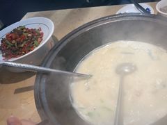 -陈大锅·岳阳鱼馆·地道岳阳菜(美食街店)