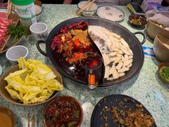 -鸿姐老火锅(龙阳店)