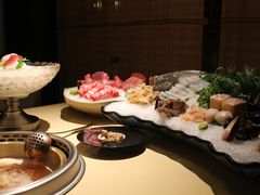 -余欢领鲜火锅(新街口店)