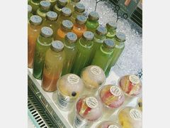 -巴黎贝甜(大宁国际商业广场店)