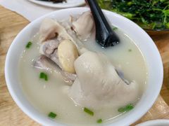 -雷祖芳老妈蹄花店