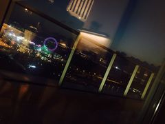 -瑰丽酒店·海吧·天际下午茶·现场DJ·天台酒吧