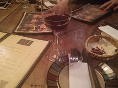 -SISTERS BAR RESTAURANT川意酒馆(嘉善老市H楼店)
