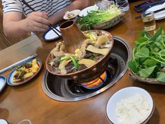 -岳记兴隆·青城腊排铜火锅(融创店)