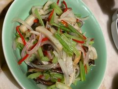 -弄堂里(西溪龙湖天街店)
