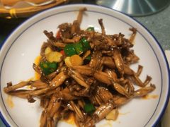 -董厨煨汤馆(车站路店)