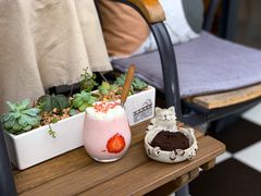 草莓酸奶-251#coffee roasters(沿河东路店)