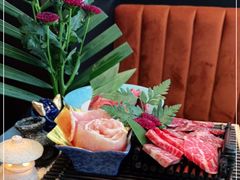 -铭牛烧肉·和牛海鲜自助(高新月牙湖店)