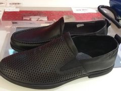 -BeLLE 百丽(凯德闵行商业中心店)