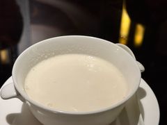 莲子蛋白杏仁茶-北京四季酒店·采逸轩