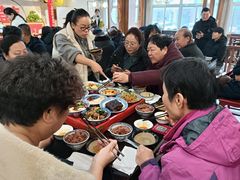 -蓝田九大碗民俗食府(蓝田店)