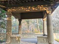 -廖仲恺何香凝墓