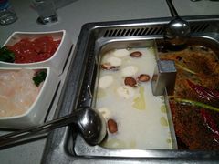 -海底捞火锅(凯德广场店)