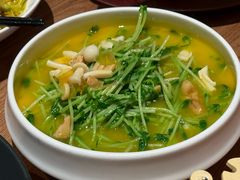 上汤炸蒜煮豆苗-榕意·川味之美(深业上城店)