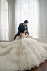 -雪中彩影婚纱摄影·微光艺术中心