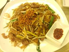 避风塘炒牛河-唐宫海鲜舫