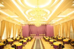 -喜满堂婚礼会馆(水上公园店)