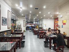 -牛一嘴·兰州牛肉面·大盘鸡(财富中心店)