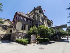 -青岛德国总督楼旧址博物馆
